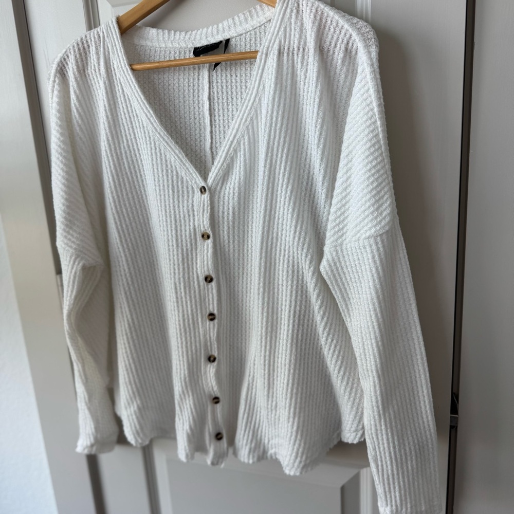 Urban Outfitters Out From Under Waffle Knit Button Up Oversized Thermal Top M - Picture 3 of 7